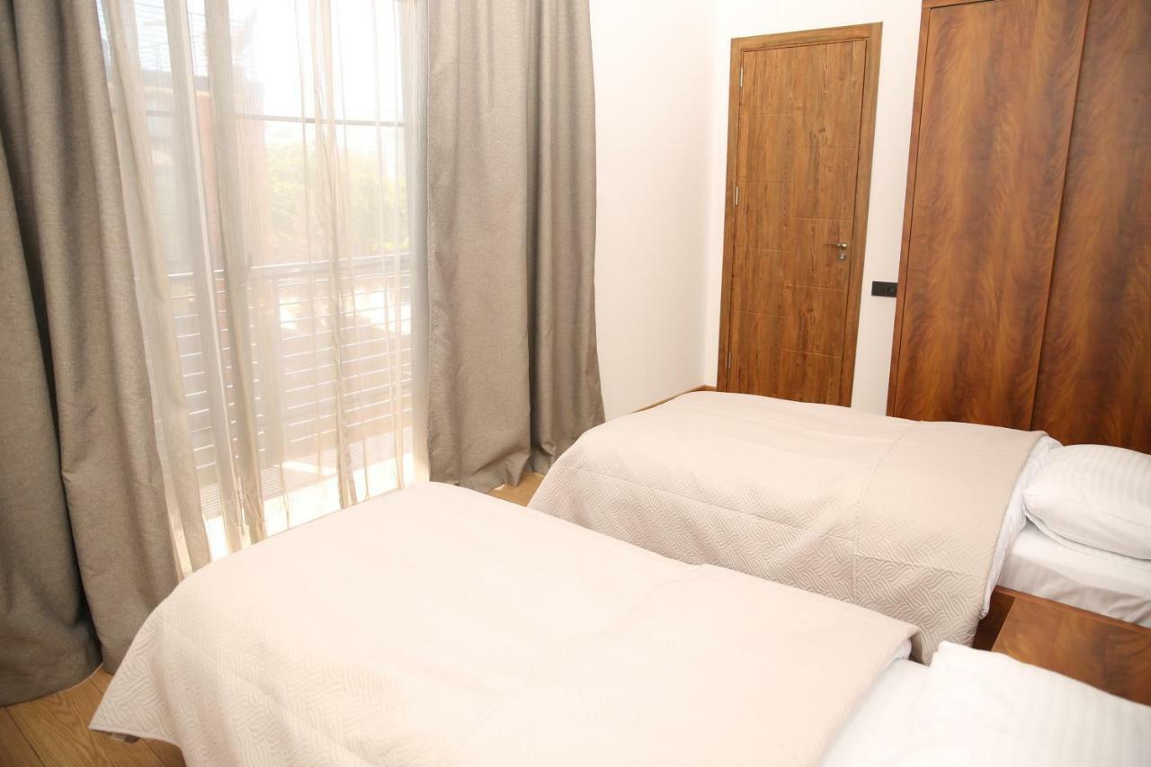 Citron Cottages Batum Dış mekan fotoğraf